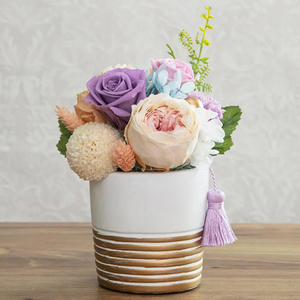 Send Flowers Tokyo – Roses, Mums & Hydrangeas