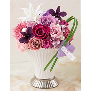 Best Flower Delivery Tokyo – Roses, Carnations & Hydrangeas