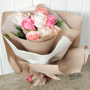 Best Flower Delivery Tokyo | 8 White & Pink Roses Bouquet