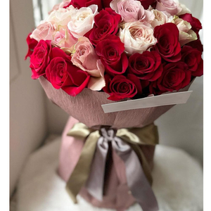 Flower Delivery Japan Tokyo | 24 Mixed Roses Bouquet