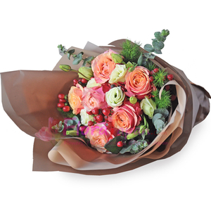 Send Flowers to Japan | 12 Orange & White Roses Bouquet
