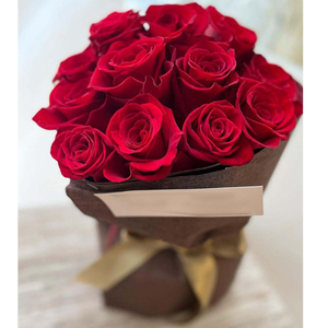 Tokyo Florist | 12 Red Roses Bouquet