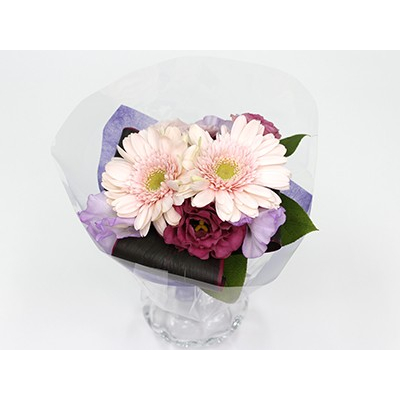 Tokyo Flower Delivery – Pink Gerbera Bouquet with Vase