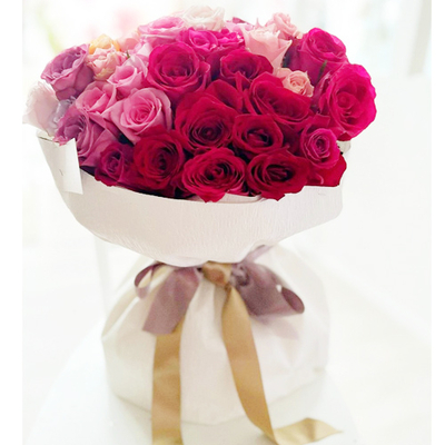 Japan Flower Delivery Tokyo | 24 Mixed Roses Bouquet